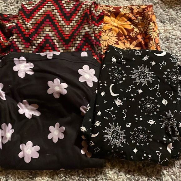 No Boundaries Pants - 4 medium bellbottoms plus Free 1